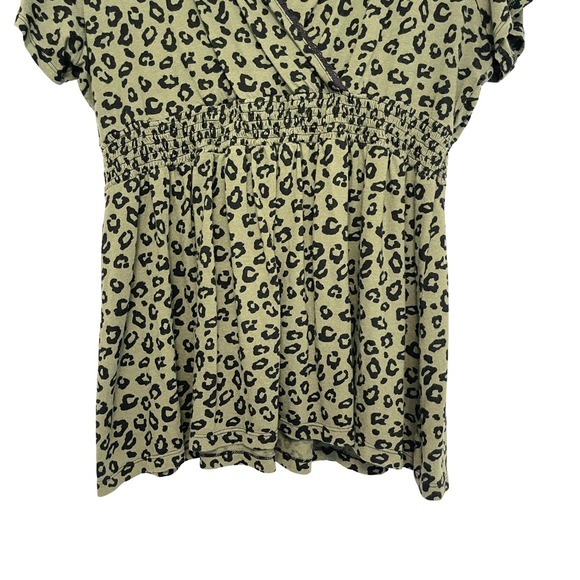 Torrid Cheetah Print Top Whimsigoth Womens 3X Green Lace Smocked Empire Waist‎ - Picture 3 of 9